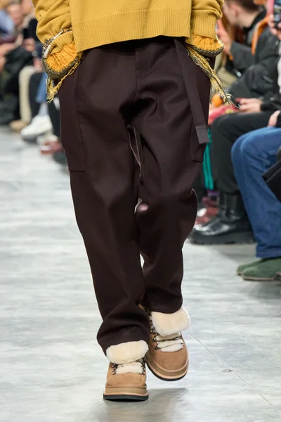 Look 37